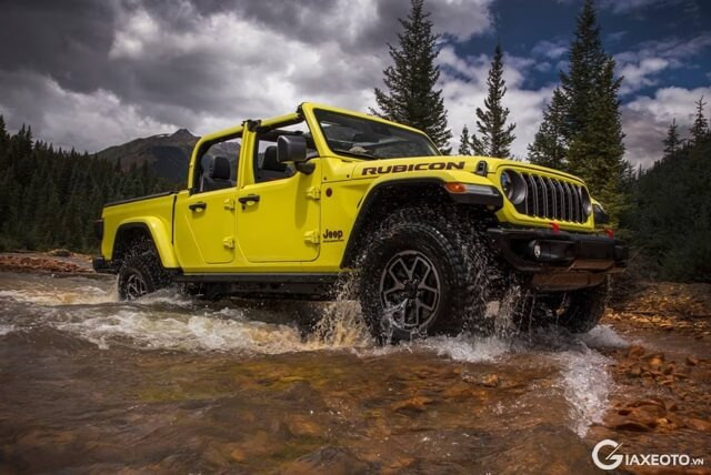 van-hanh-xe-jeep-gladiator-rubicon-x