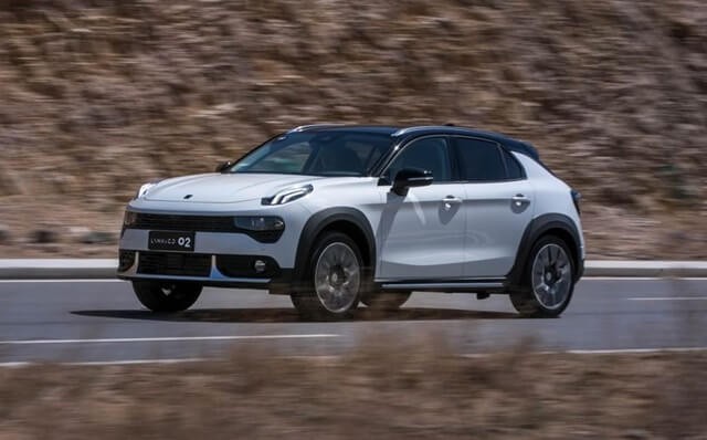 van-hanh-xe-lynk-%26-co-02