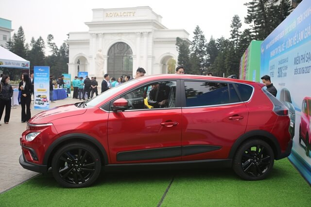 vinfast-nerio-green-than-xe