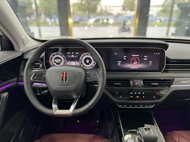 vo-lang-xe-hongqi-hs5