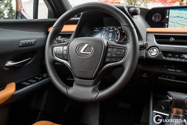 volang-xe-lexus-ux-250h