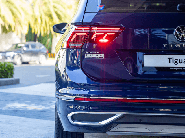 volkswagen-tiguan-den-hau