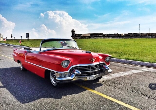 xe-co-cadillac-mui-tran