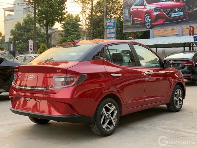 xe-hyundai-i10-sedan-2024-co-gi-moi