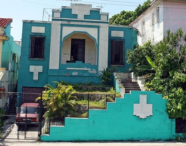 xe-rieng-nha-biet-thu-mat-pho