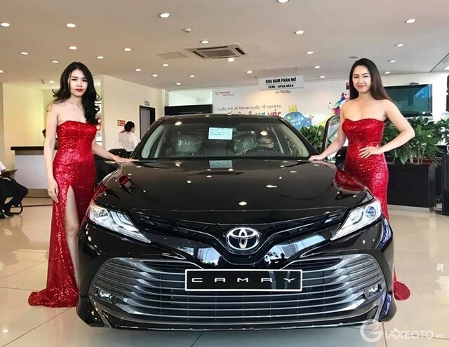 Đánh giá xe Toyota Camry 2021 nâng cấp sắp về Việt Nam Ngầu bên ngoài  chất bên trong