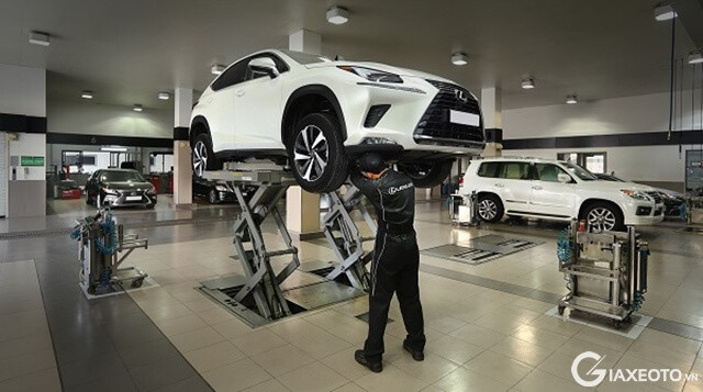 xuong-dich-vu-lexus-sai-gon