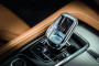 Mê mẩn cần số pha lê Orrefors trên xe Volvo