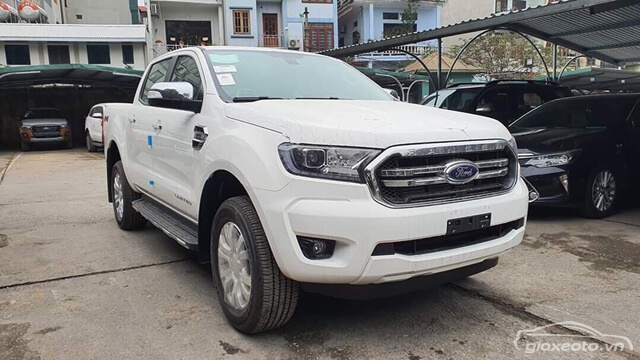 ford-ranger-xlt-limited-2_0-4x4-at-gia-bao-nhieu