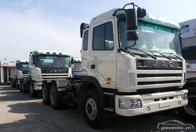 gia-xe-dau-keo-jac-2-cau-380HP