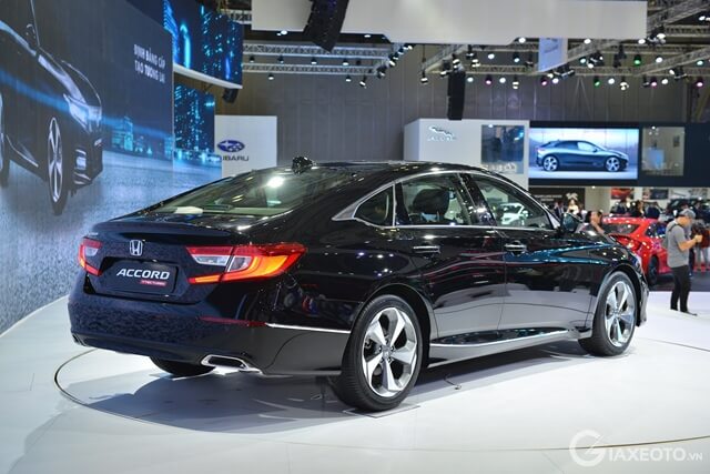 hong-xe-honda-accord