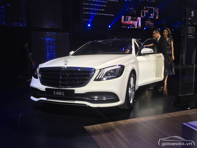 Cập nhật: Bảng giá các dòng xe Mercedes Benz - 2 Cập nhật: Bảng giá các dòng xe Mercedes Benz - 2
